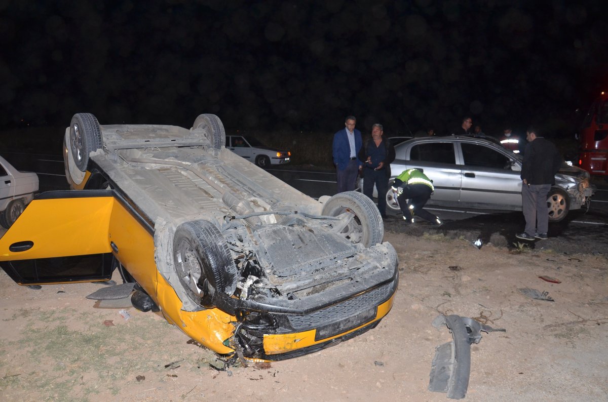 Kahramanmaraş’ta 4 aracın karıştığı kazada 6 kişi yaralandı #1