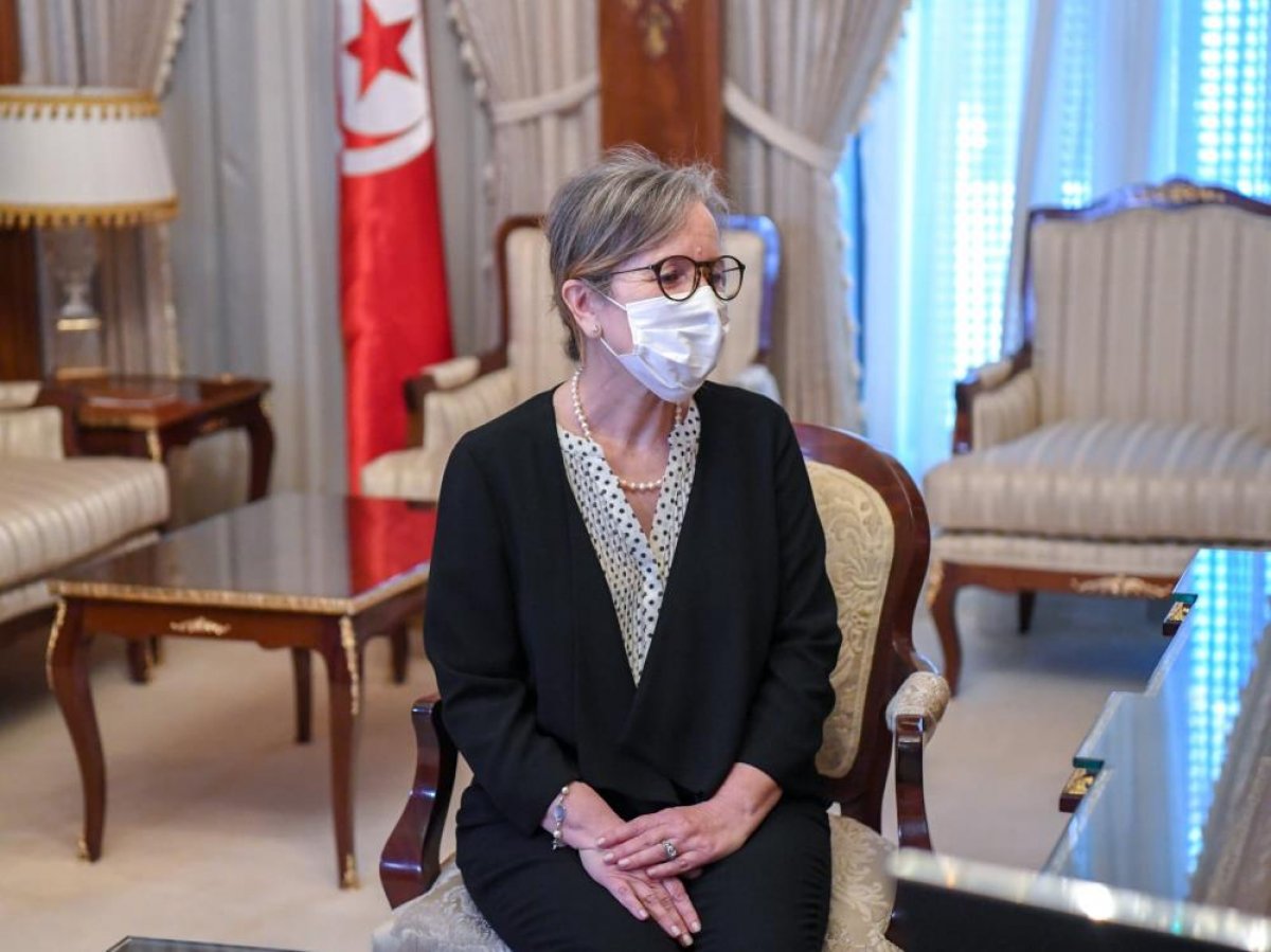 Tunus un ve Arap dünyasının ilk kadın başbakanı Necla Buden, yeni kabineyi açıkladı #1