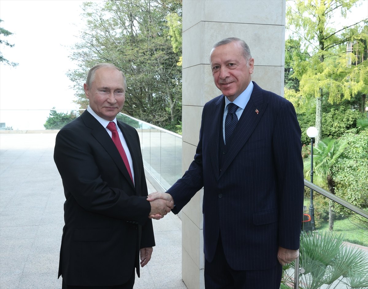 Cumhurbaşkanı Erdoğan ın Putin le görüşmesi başladı  #4