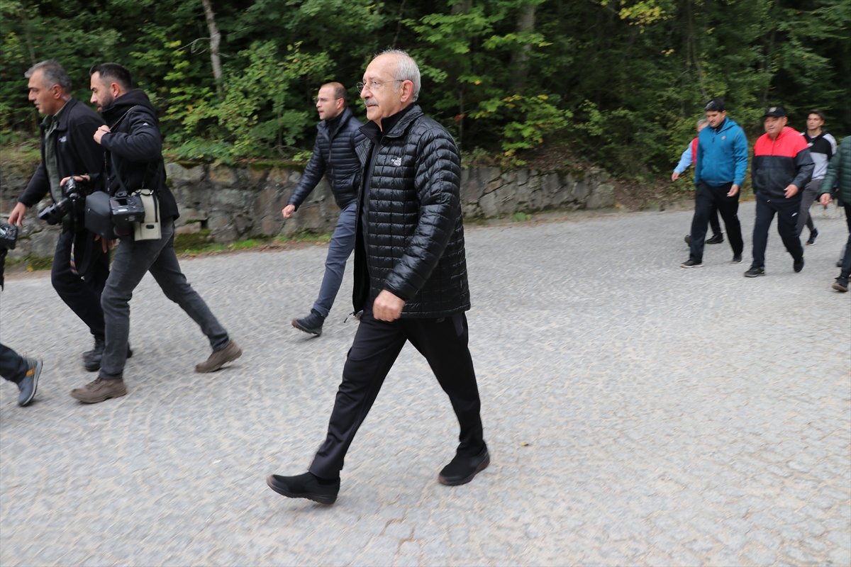 Kemal Kılıçdaroğlu, Abant Gölü nde yürüyüş yaptı #2