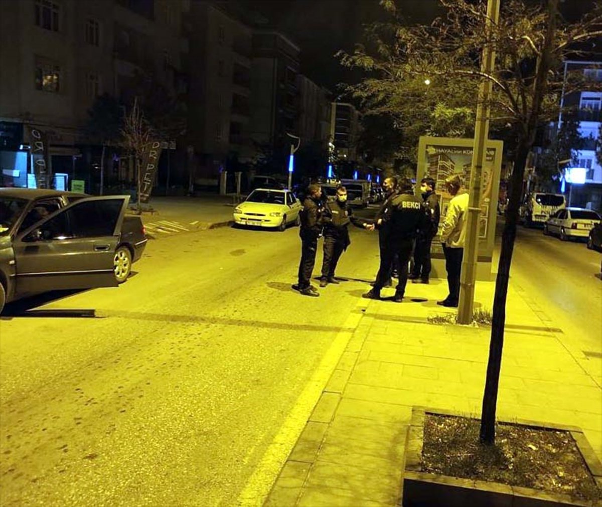 Kırıkkale de karantinayı ihlal ederek bekçiden kaçan kişi, polise yakalandı #3