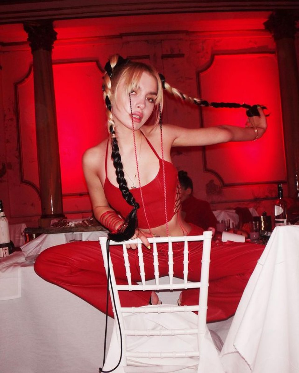 Aleyna Tilki nin Londra daki evinin kirası #2