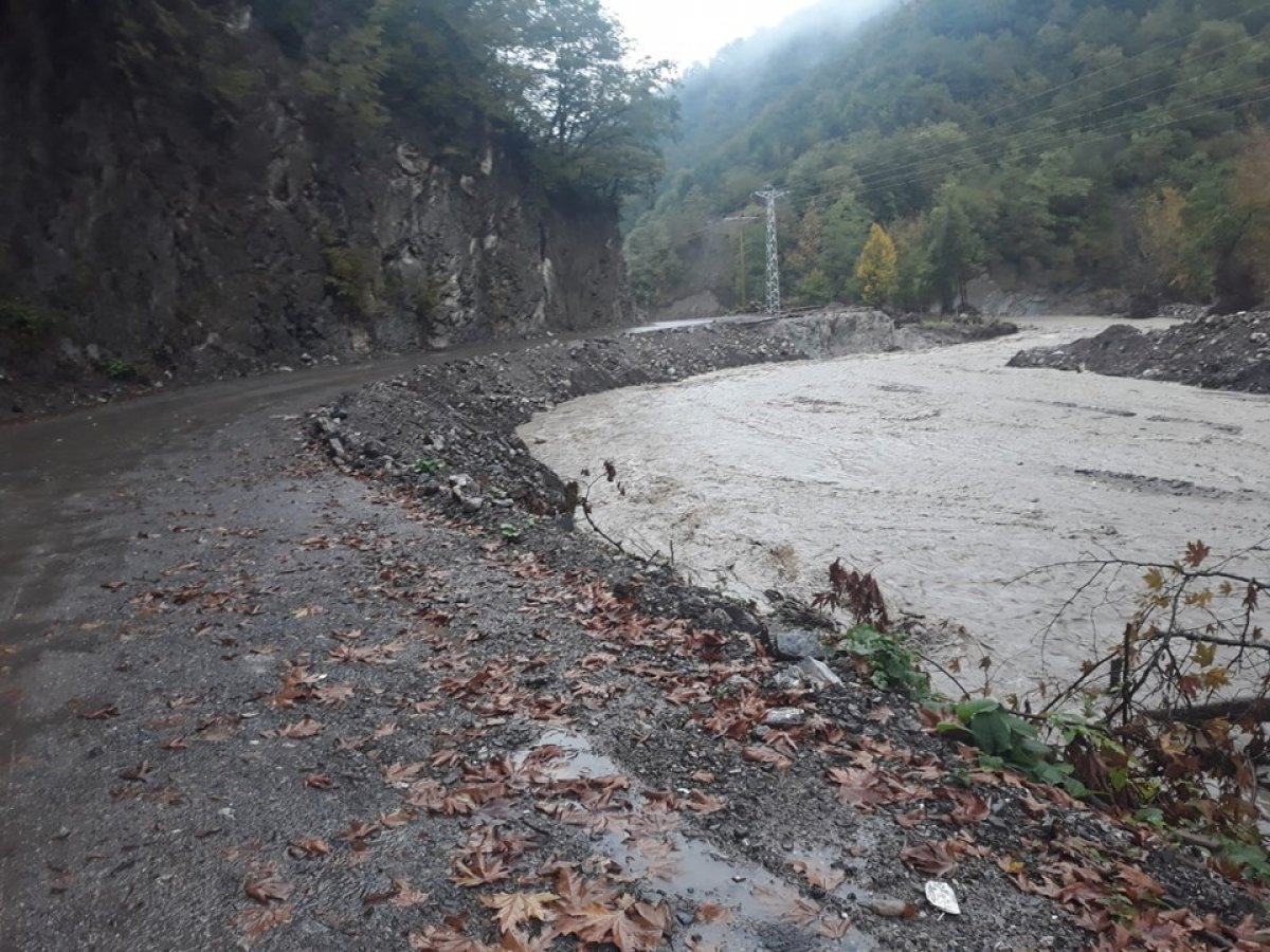 Kastamonu da sel: Bazı köylere ulaşım kesildi #2