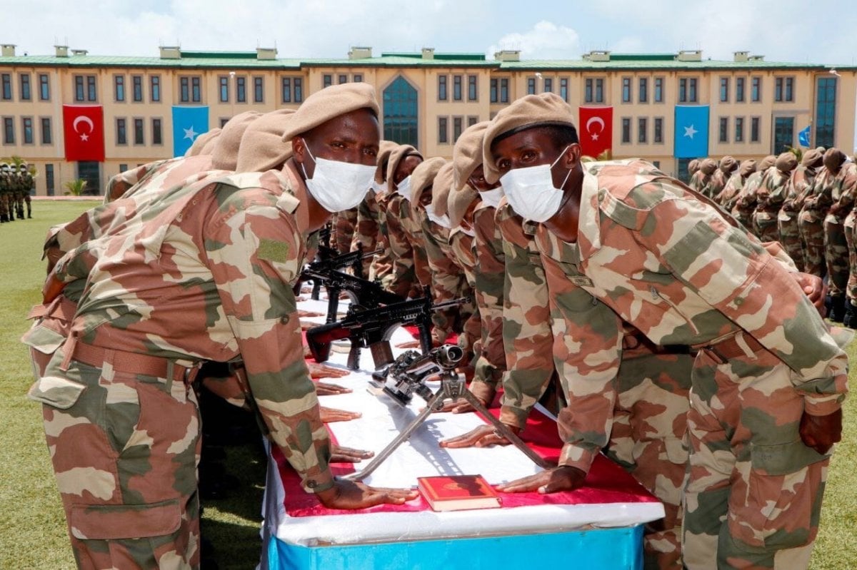 Mehmetçik in eğittiği Somalili askerler için yemin töreni düzenlendi #4