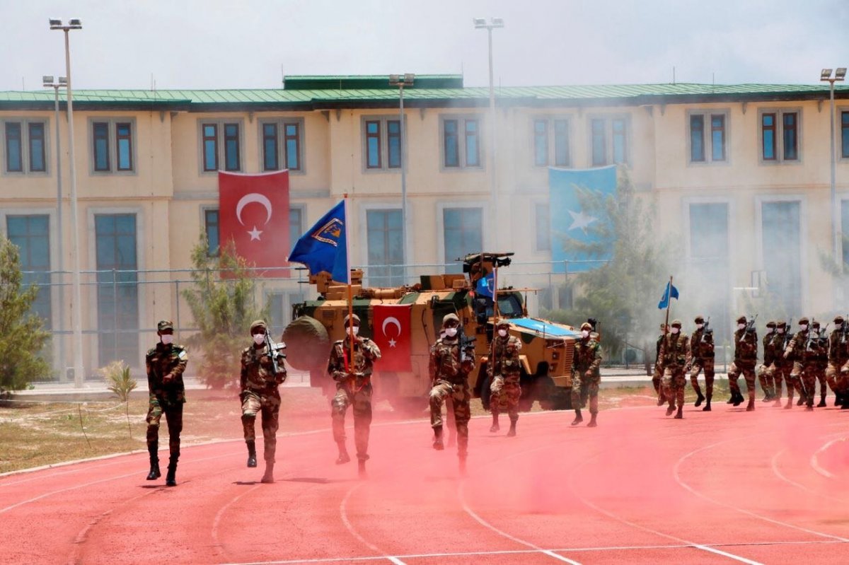 Mehmetçik in eğittiği Somalili askerler için yemin töreni düzenlendi #2