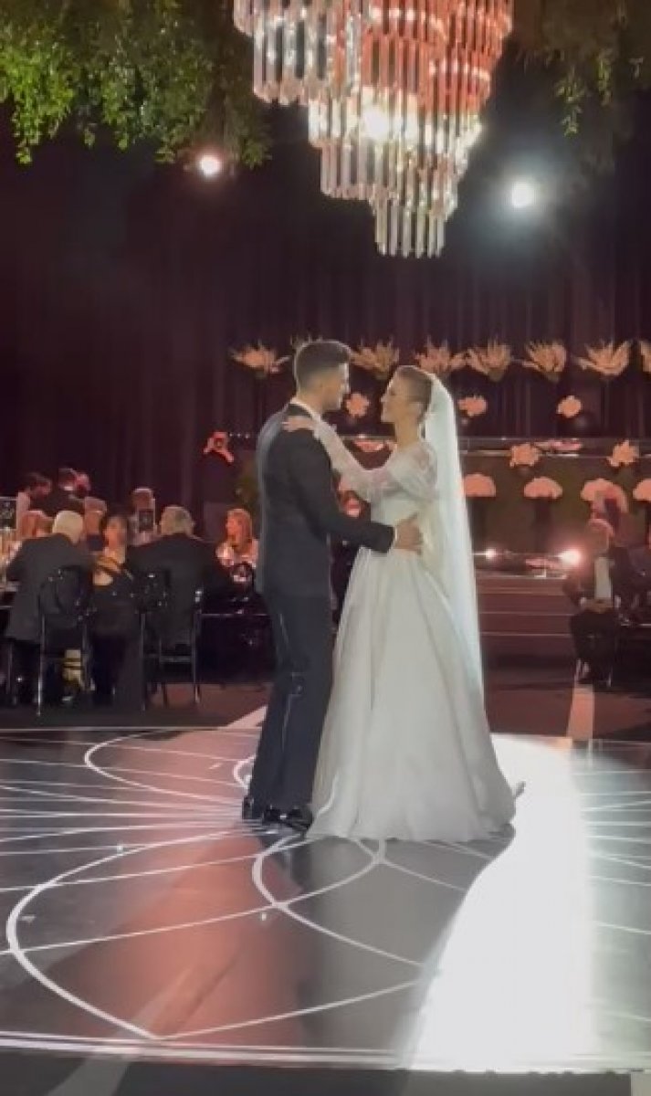 İdo Tatlıses, Yasemin Şefkatli ile evlendi #13