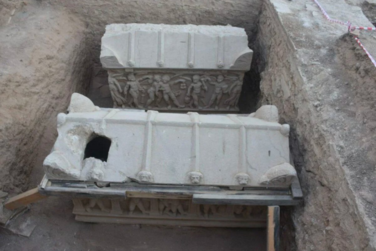 Bursa da kazı çalışmalarında mumyalanmış 3 iskelet bulundu  #4