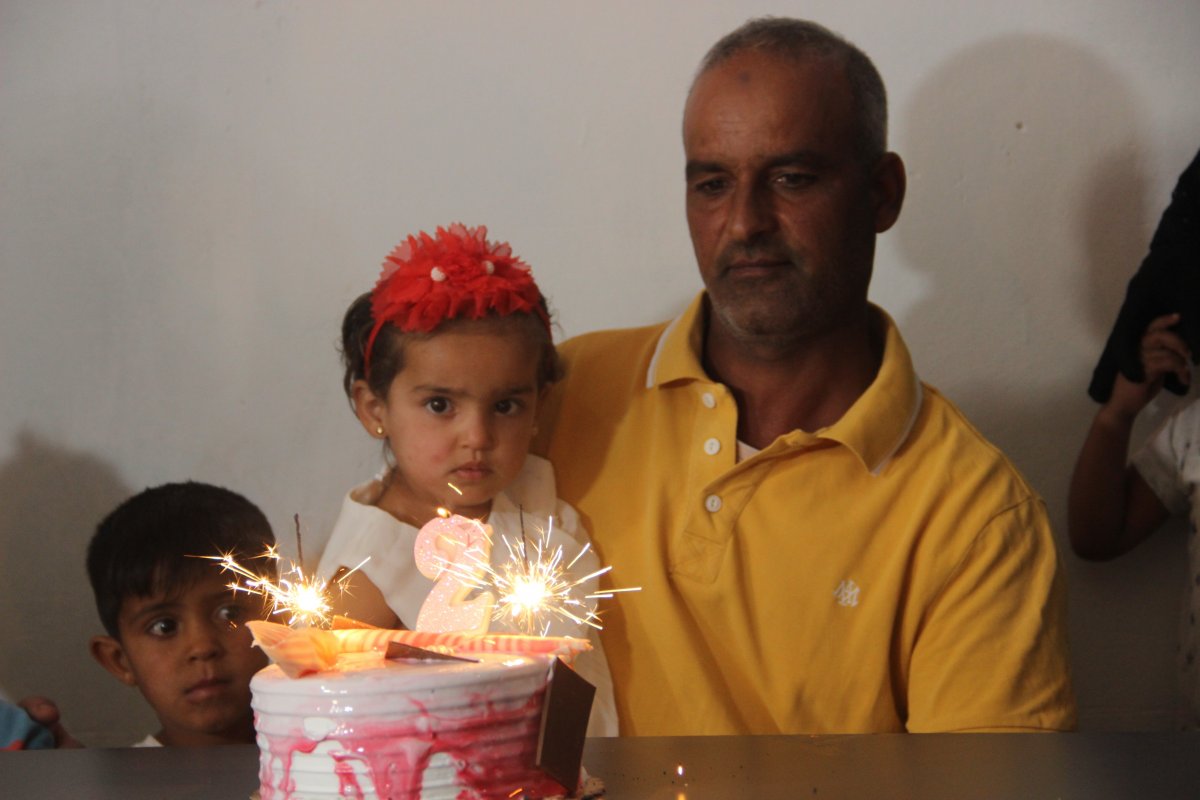 Barış Pınarı Harekatı sırasında doğan Pınar’a, askerlerin doğum günü sürprizi  #1