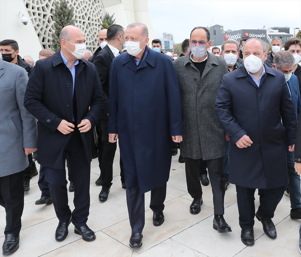 Cumhurbaşkanı Erdoğan Hacı Ahmet Gür ün cenaze namazına katıldı  #4