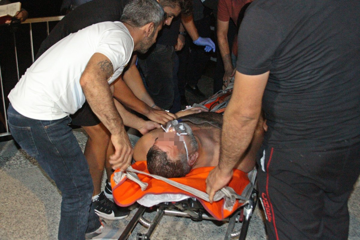 Antalya da bir kişi girdiği denizde boğulma tehlikesi yaşadı #2