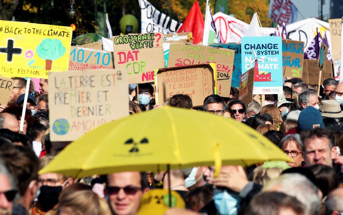 Brüksel de iklim değişikliği protestosu düzenlendi #1