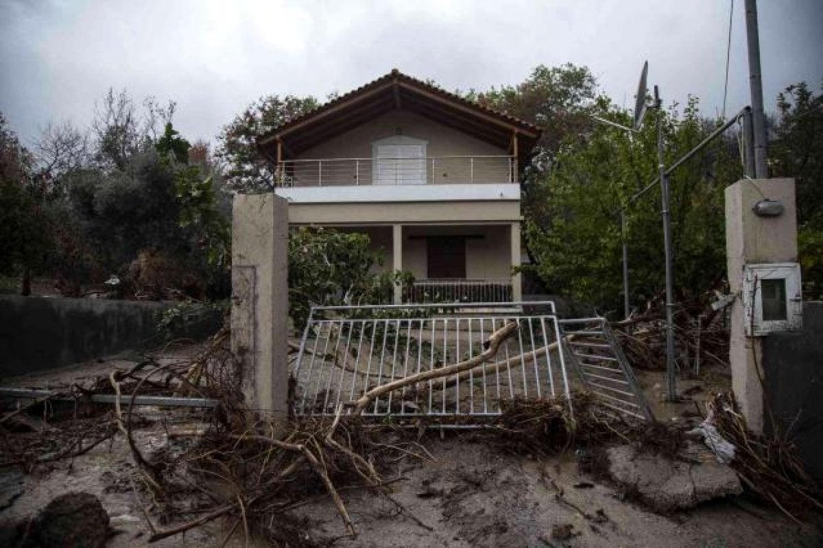 Yunanistan ın Eğriboz Adası nda sel felaketi #2
