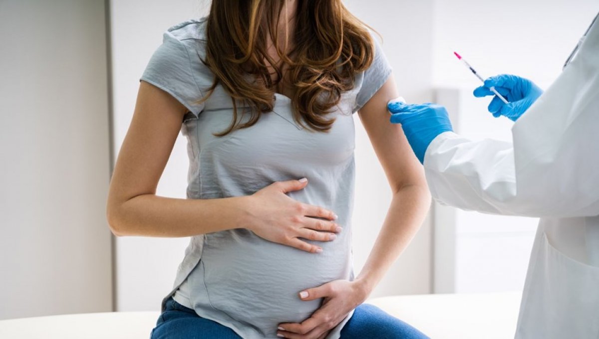 Aşı rehberinde güncelleme: Hamileler her dönemde aşı yaptırabilecek #1