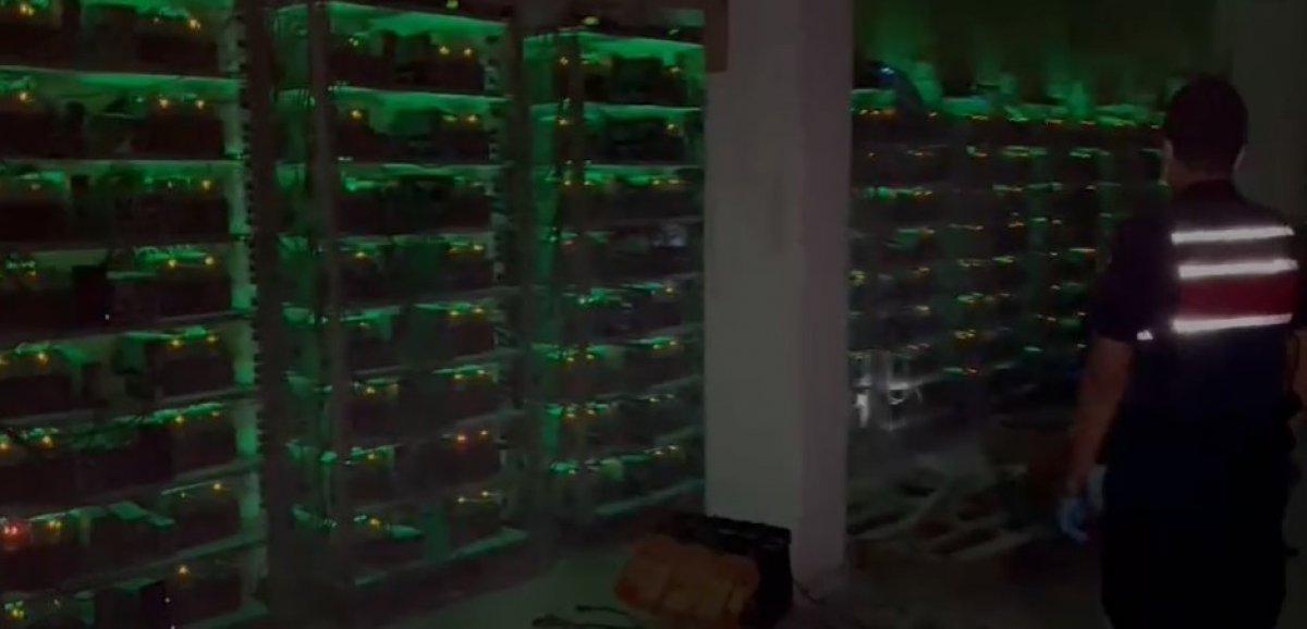 Kocaeli deki sahte Bitcoin üretim tesisine baskın düzenlendi #4