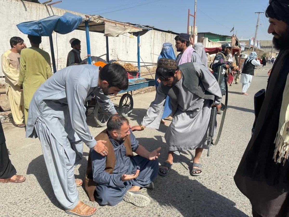 Afganistan da camiye bombalı saldırı #1