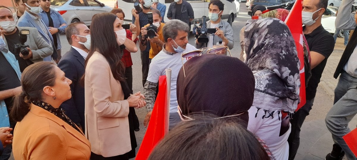 AK Partili Karaaslan dan Diyarbakır annelerine ziyaret  #2