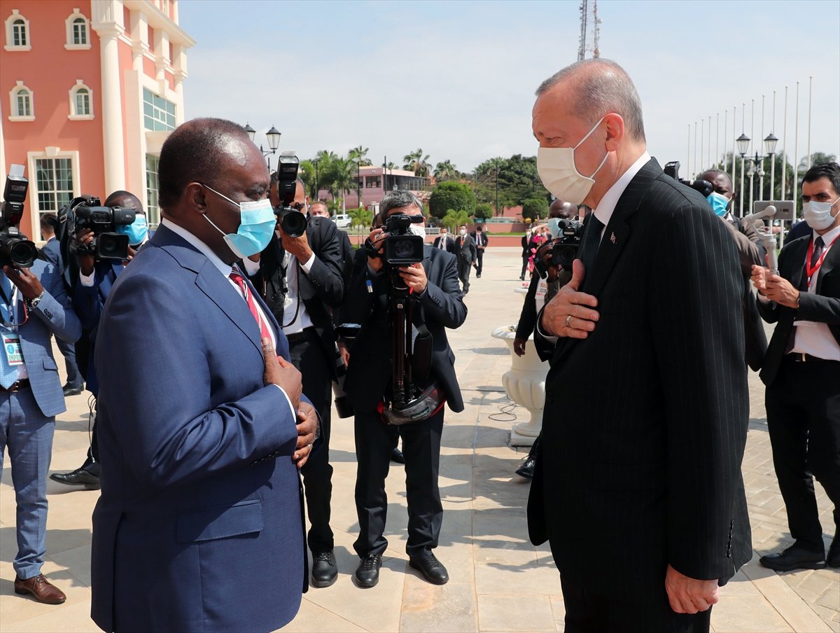 Fransa nın gündemi Cumhurbaşkanı Erdoğan ın Afrika turu #7