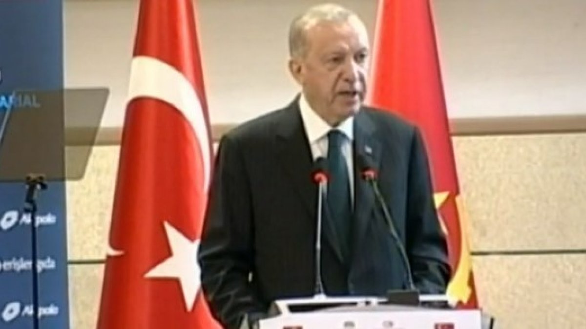 Cumhurbaşkanı Erdoğan Türkiye-Angola İş Forumu'nda 