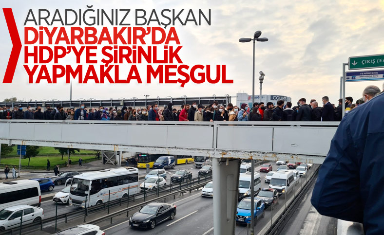İstanbul'da metrobüs duraklarında izdiham çilesi