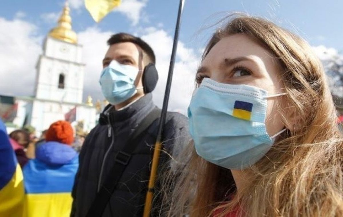 Ukrayna da koronavirüs salgınında en yüksek vaka ve ölüm sayısı görüldü #1
