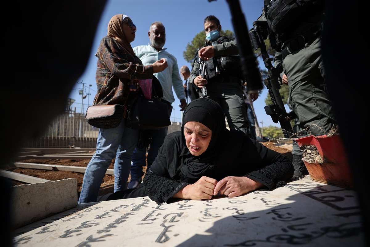 İsrail, park yapmak için Müslüman mezarlarını yıkmaya başladı #2