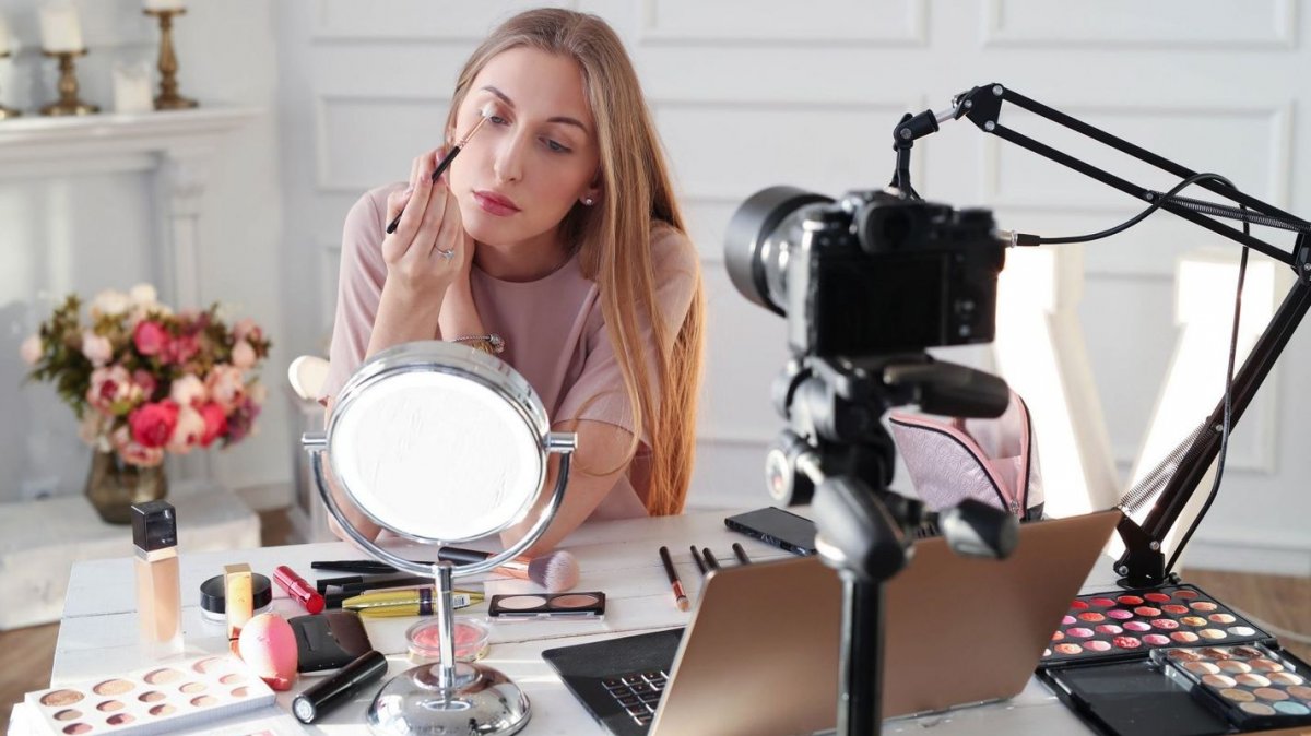 Haksız kazanç devri bitti! İşte YouTuber, influencer ve fenomenlerin vergi oranı #1