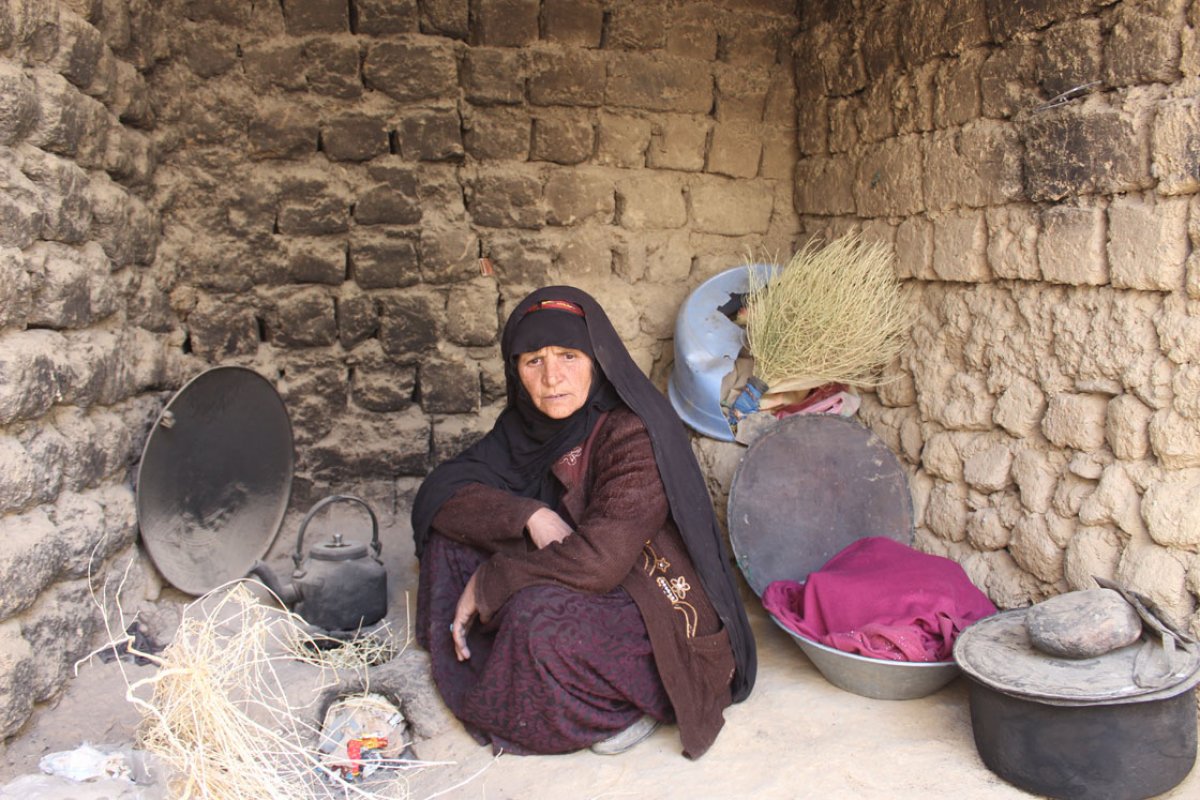Afganistan da açlık nedeniyle çocuklar satılıyor #2