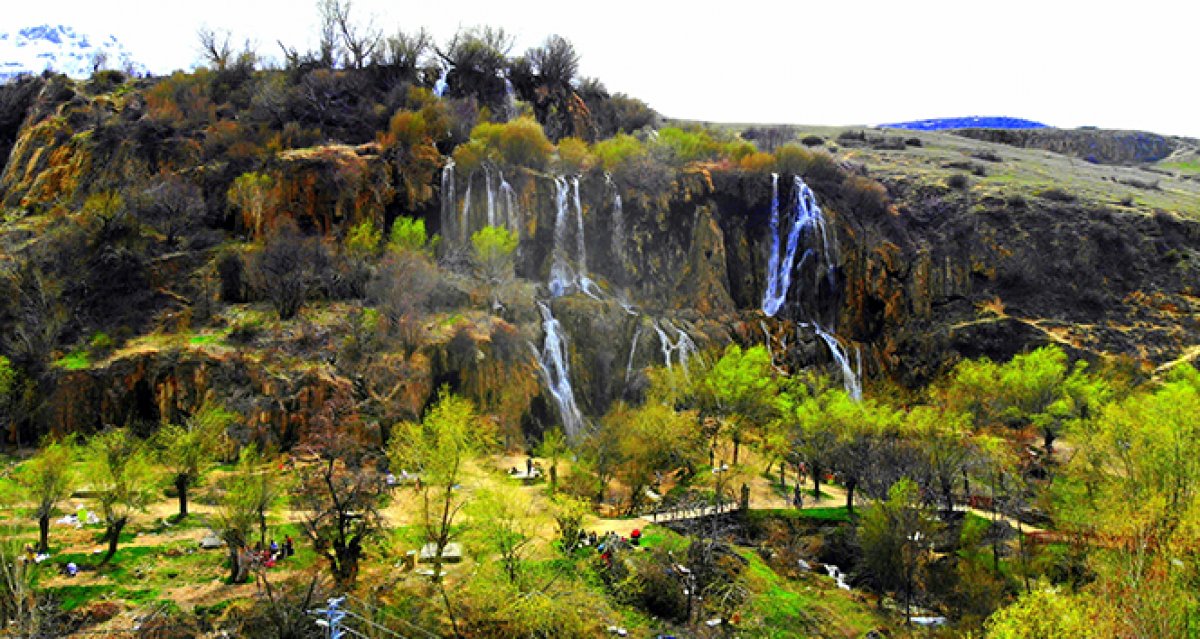 Girlevik �elalesi, sonbaharda da misafirlerini a��rl�yor