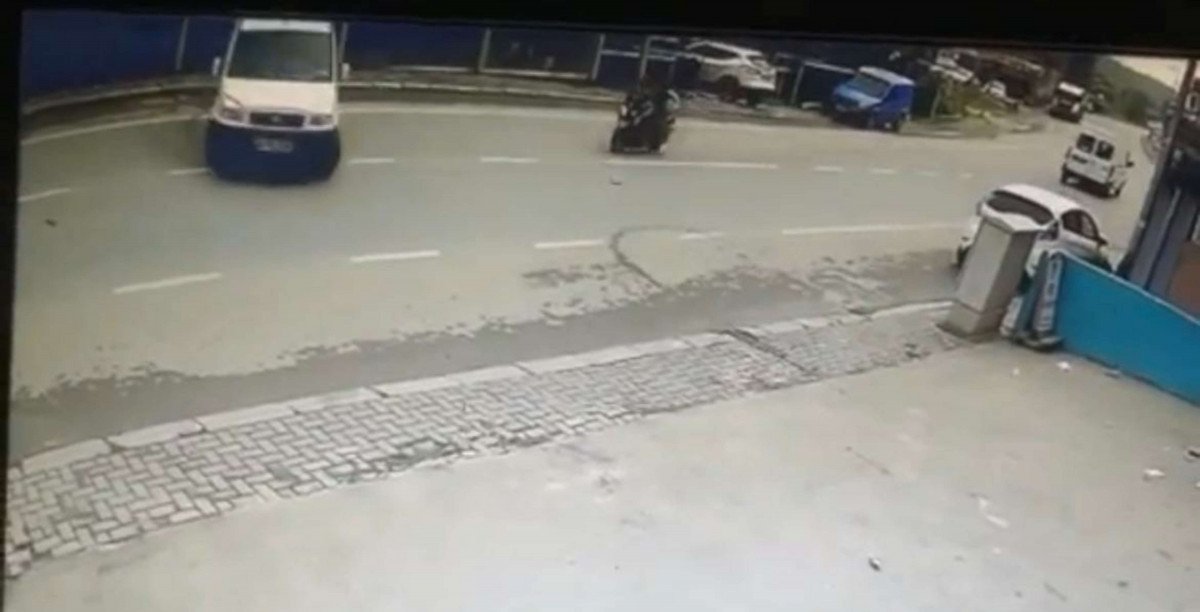 Disastrous motorcycle accident in Istanbul #1