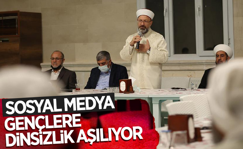 Ali Erbaş: Sosyal medya ile çocuklara dinsizlik aşılanıyor