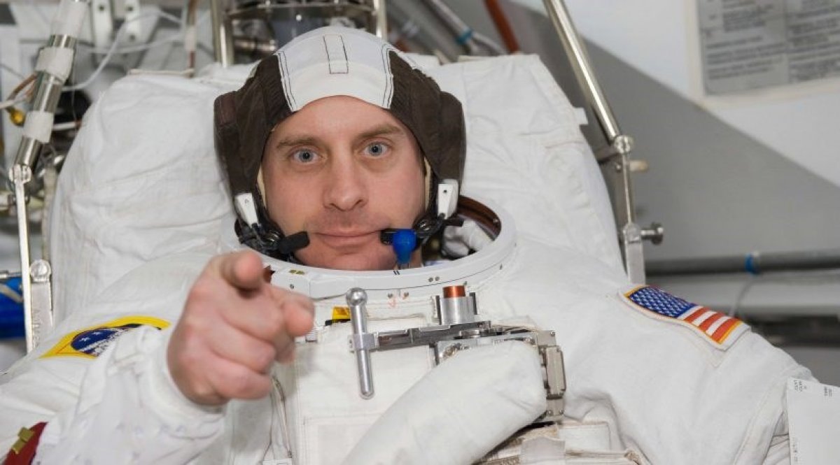 Uzay yürüyüşü sırasında boğuluyordum #1