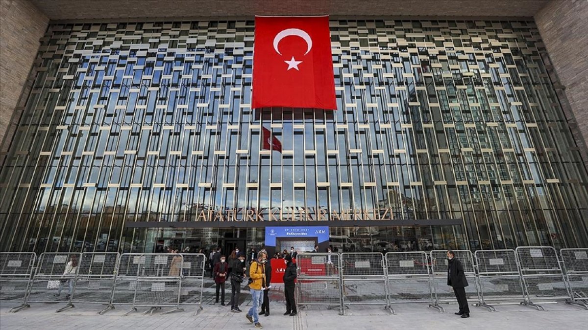 İstanbul 3. Uluslararası Halk Müzikleri Festivali, 11 Kasım da AKM de başlayacak #1