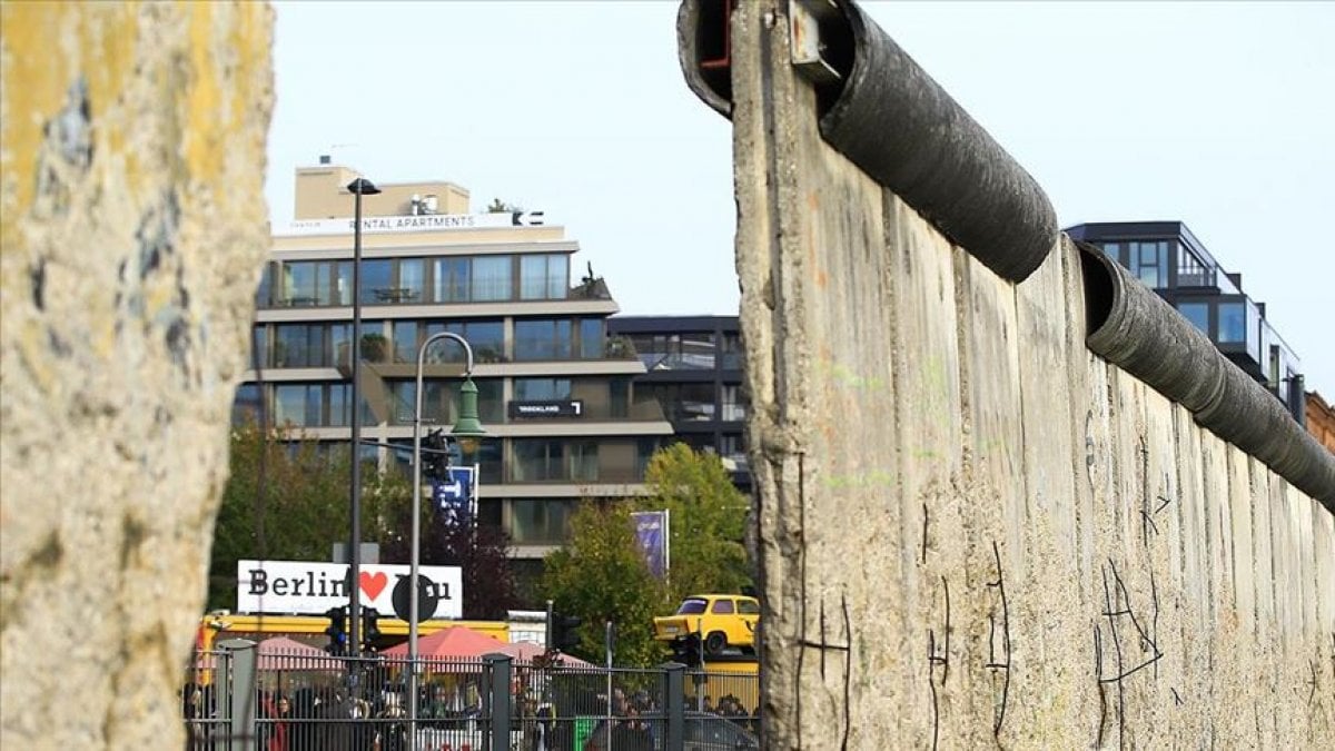 Berlin Duvarı nın yıkılışının 32. yılı: Doğu Almanya halen Batı dan geride #5