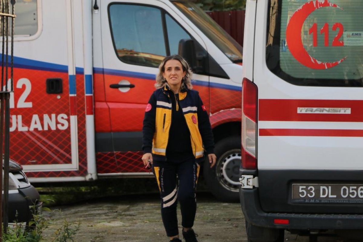 Rize nin kadın ambulans şoförleri takdir topluyor #3