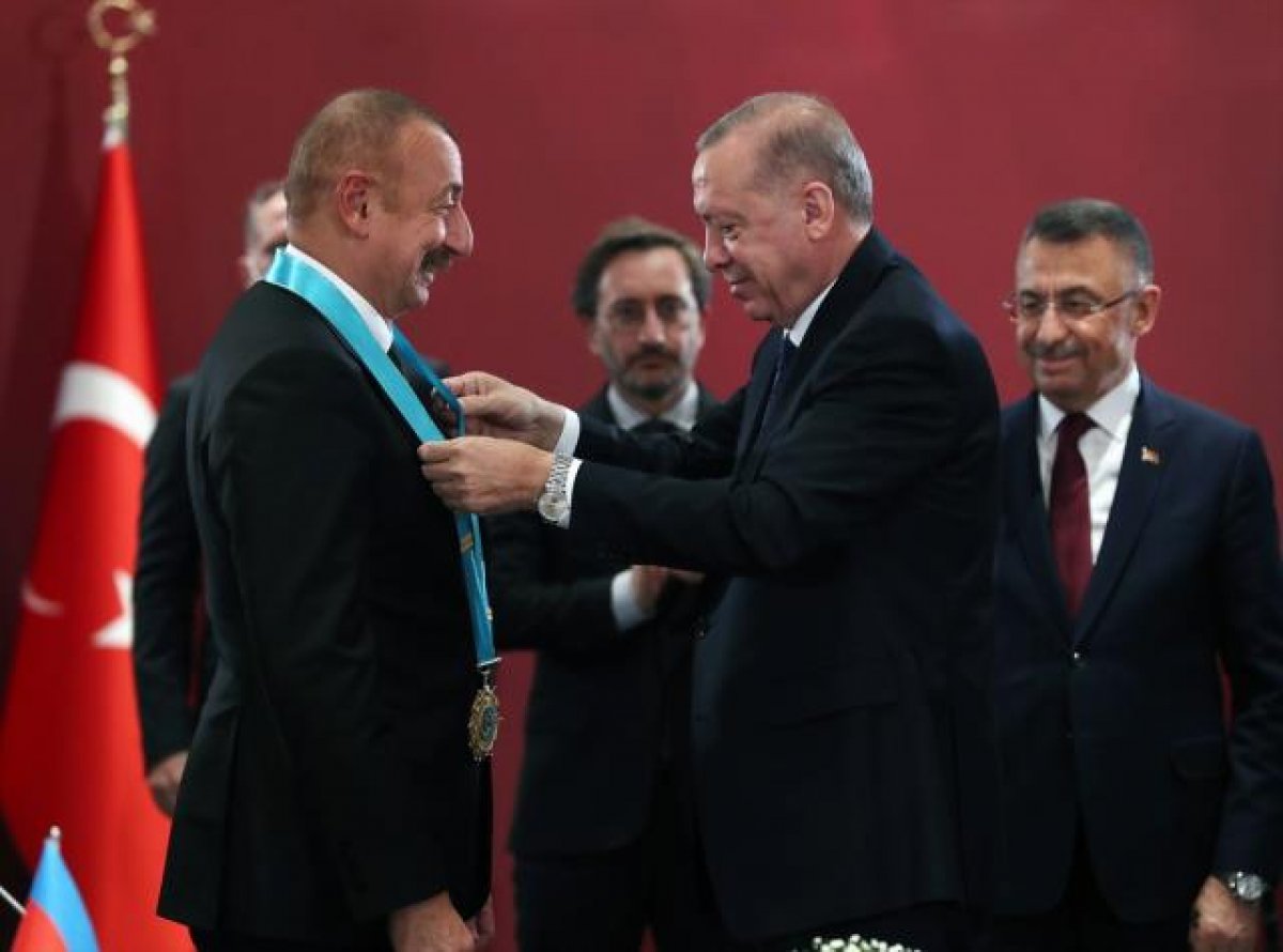 Cumhurbaşkanı Erdoğan dan Aliyev e  Türk Dünyası Ali Nişanı  #3