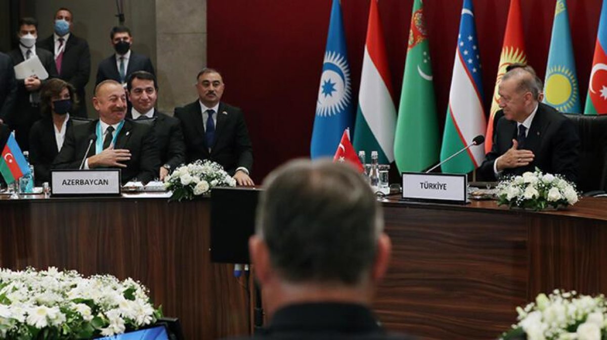Cumhurbaşkanı Erdoğan dan Aliyev e  Türk Dünyası Ali Nişanı  #1