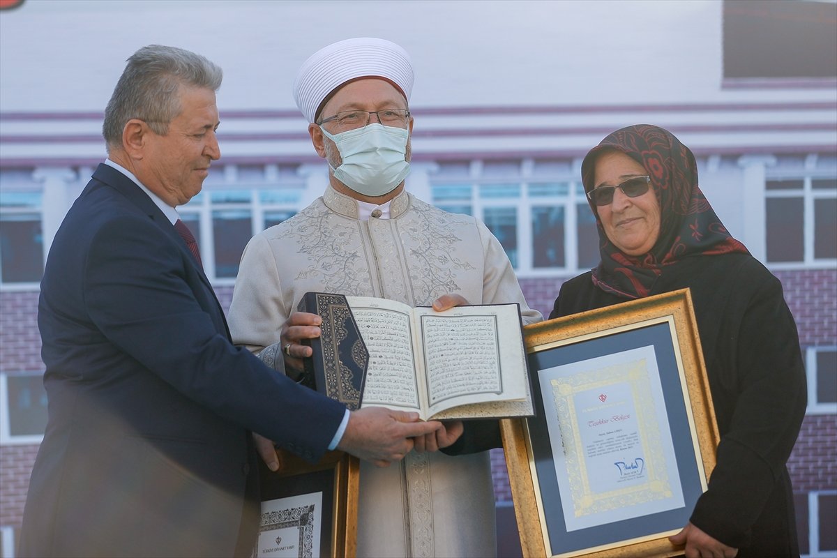 Diyanet İşleri Başkanı Ali Erbaş, açılışta ok attı #6
