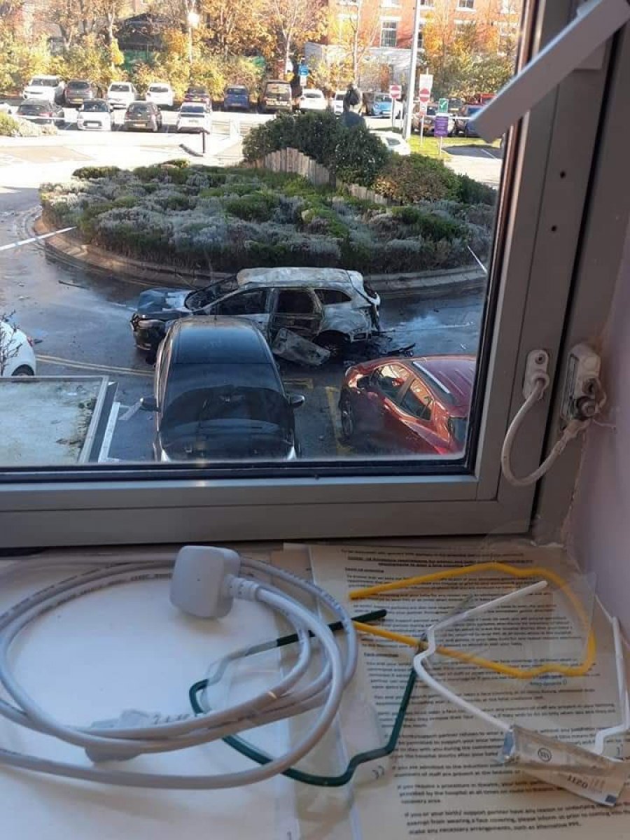 İngiltere de hastane yakınındaki araçta patlama #2