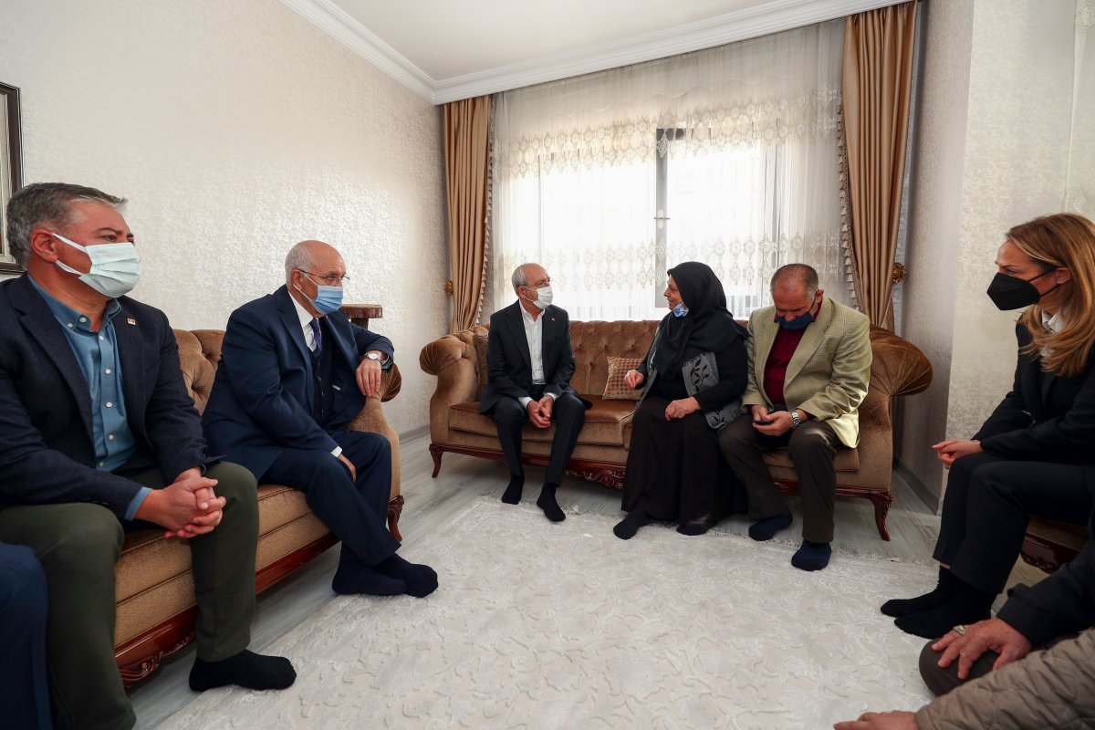 Kemal Kılıçdaroğlu ndan, Başak Cengiz in ailesine ziyaret #2