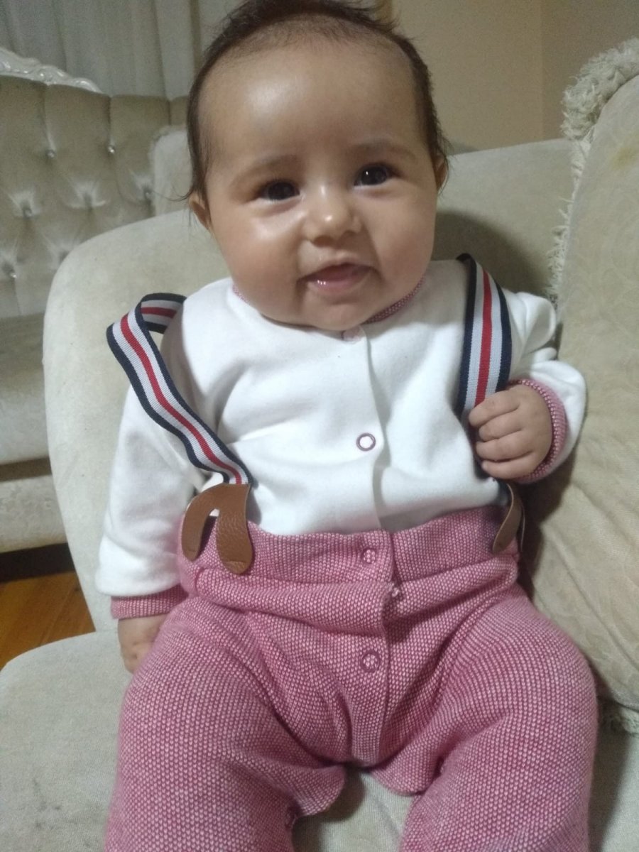 Antalya’da babası tarafından dövülen 3 aylık bebek, yaşamını yitirdi #8