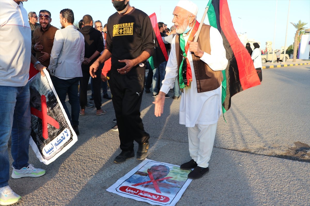 Libya da Kaddafi nin oğlu Seyfülislam ın adaylığı protesto edildi #9