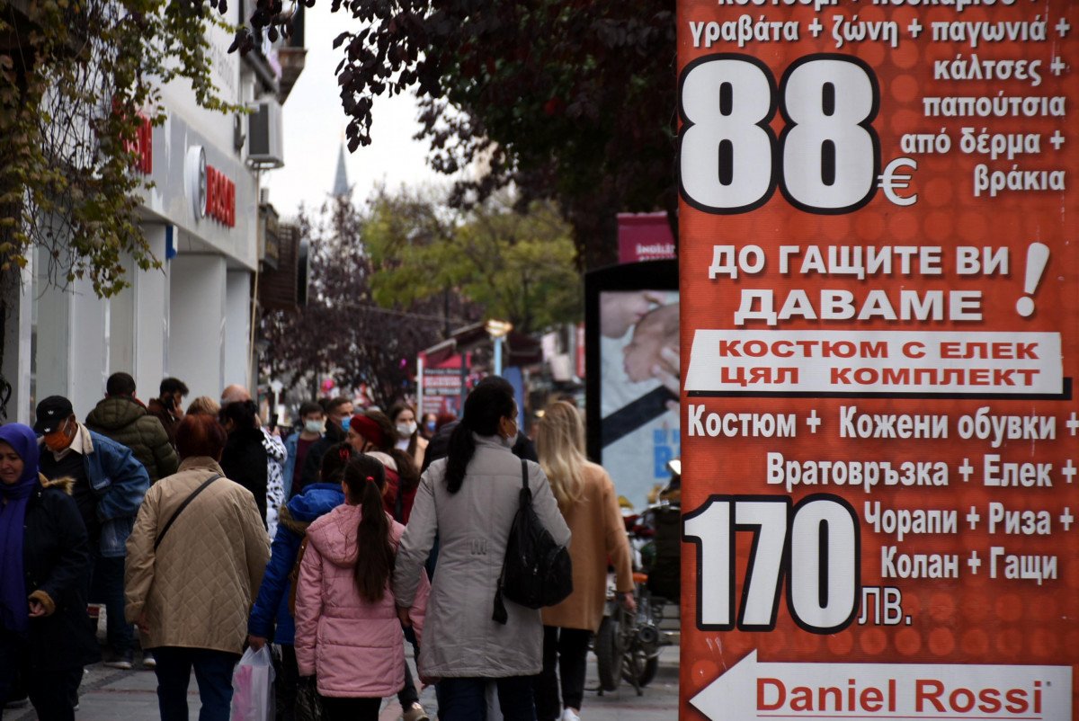 Η πυκνότητα αγορών Βούλγαρων και Ελλήνων τουριστών στην Αδριανούπολη βρίσκεται στην κάμερα # 11