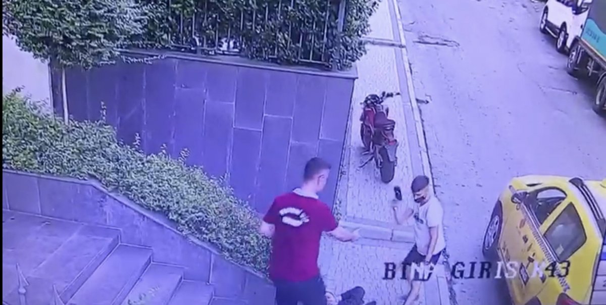 Beyoğlu nda çanta çalan hırsız gasbedildi #6