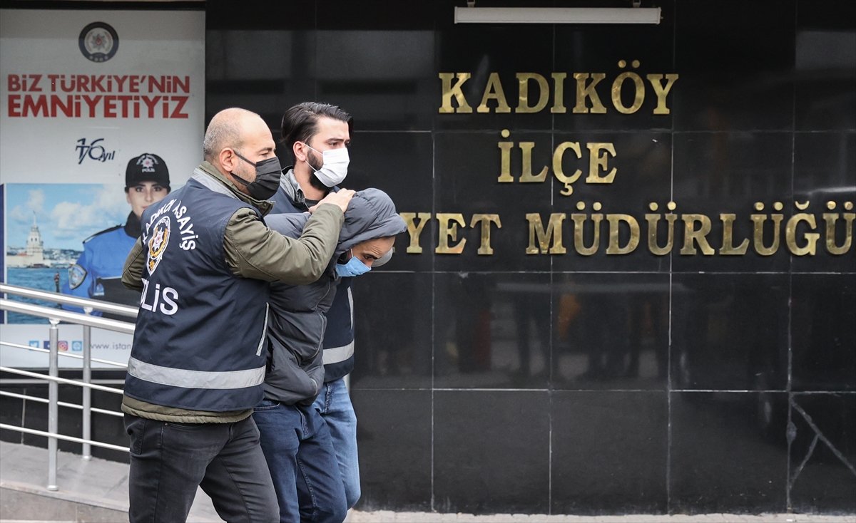 Kadıköy metrosundaki bıçaklı saldırgan tutuklandı #4