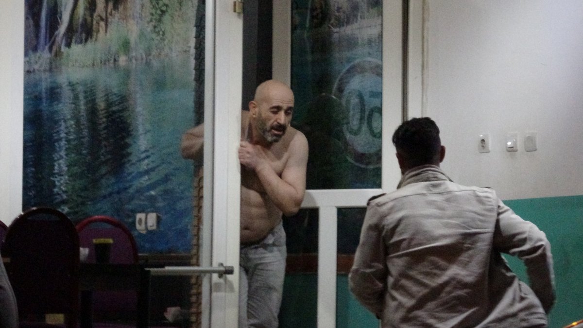 Bursa da polisten kaçan şüpheli, 9 kişiyi rehin aldı #6