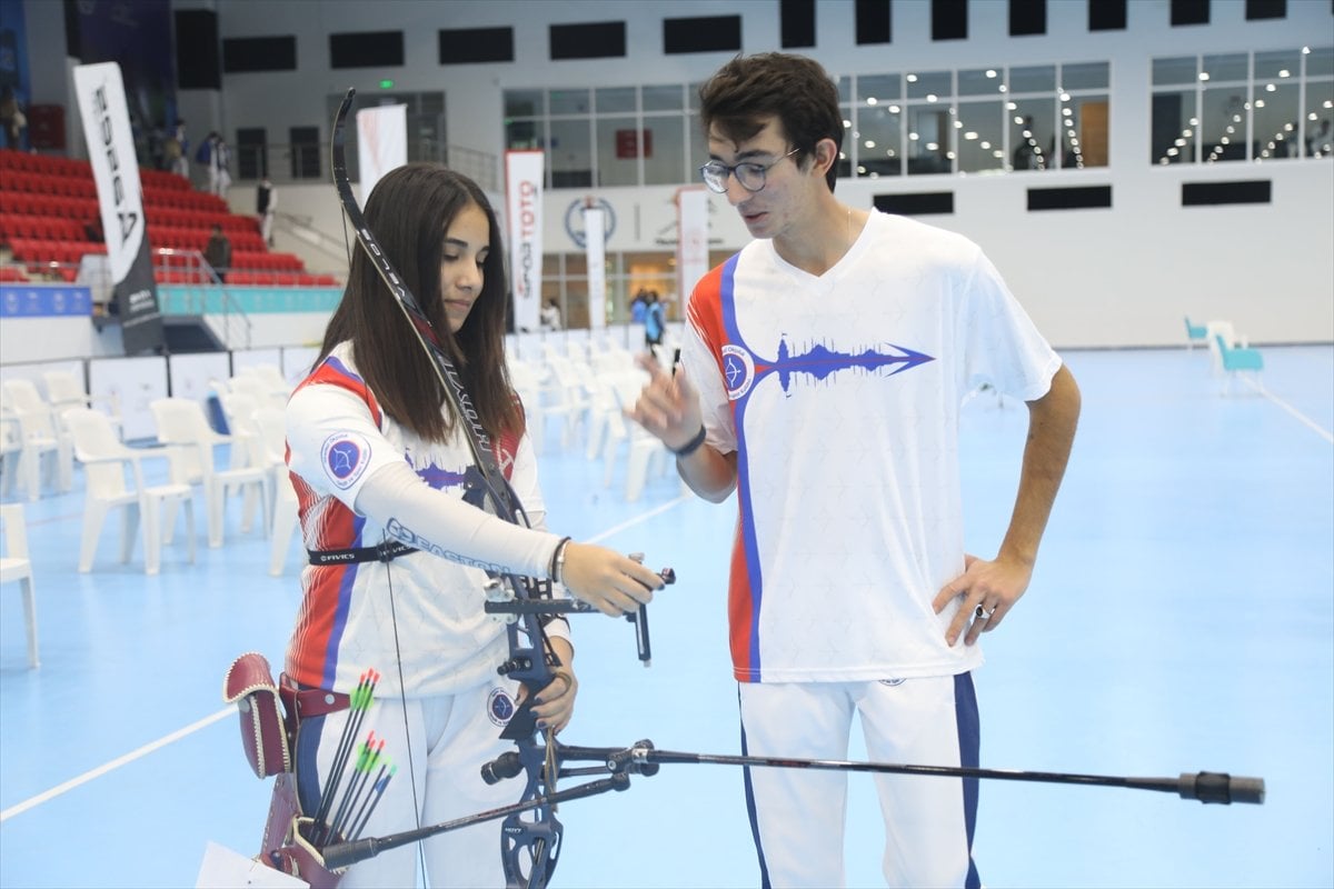 Mete Gazoz bu kez kardeşi Melisa ile Olimpiyatlar a hazırlanıyor #5