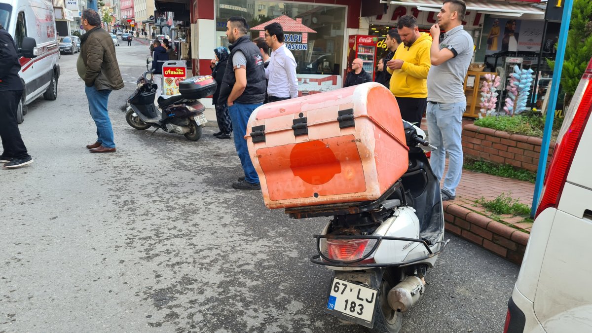 Zonguldak ta ehliyetsiz motosikletli küçük kıza çarptı #4