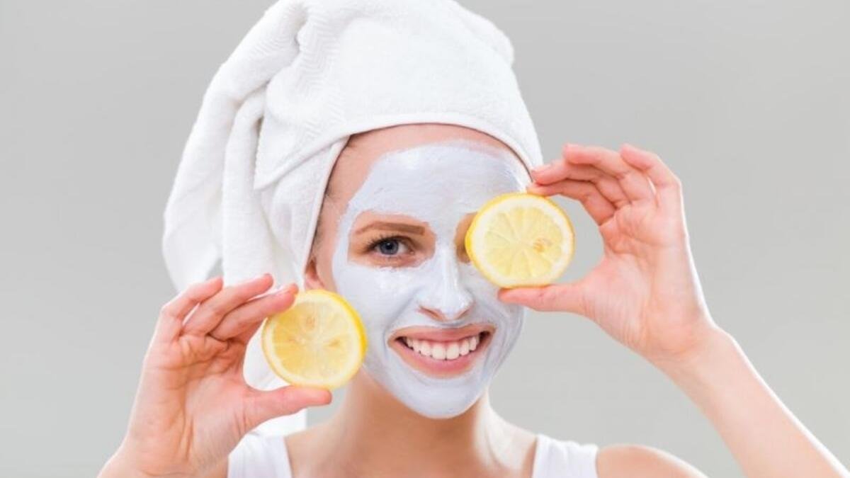 Para harcamadan limon ve tuz maskesi ile güzelliğinize güzellik katın #1