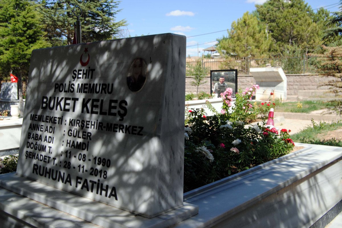 İzmir’de kazada can veren polis memuru Buket 3 yıl sonra şehit sayıldı #2