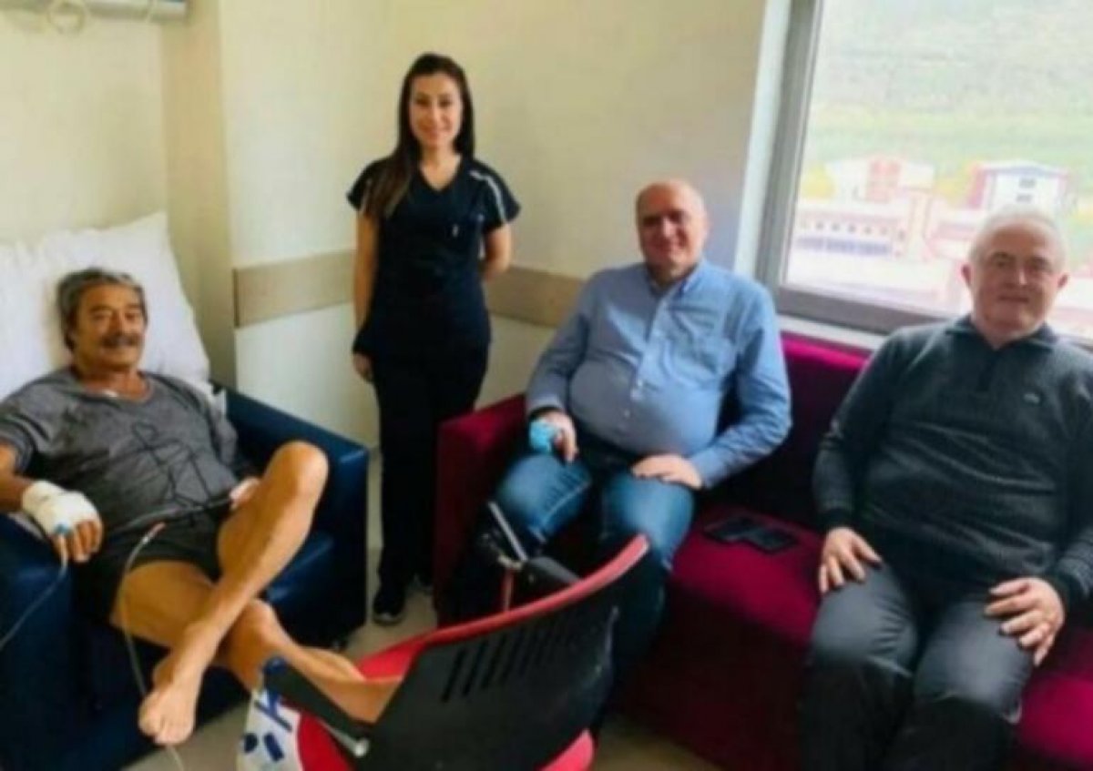 Kadir İnanır dan hastane fotoğrafı geldi #1